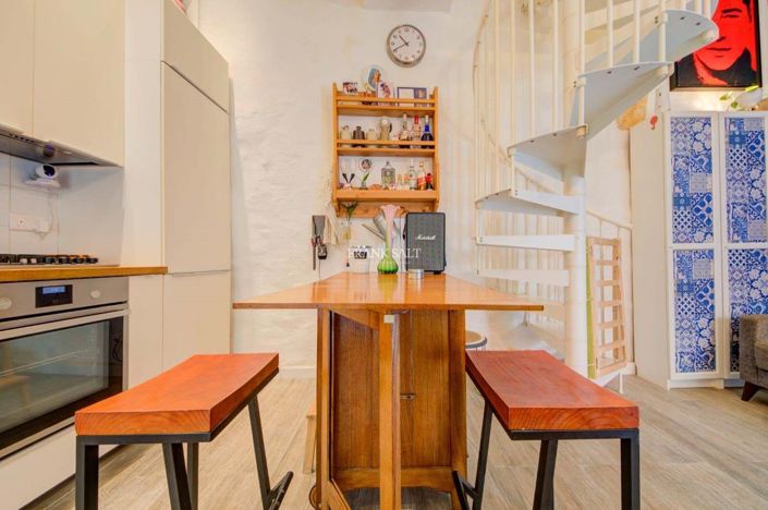 Image No.13-1 Bed Property for sale