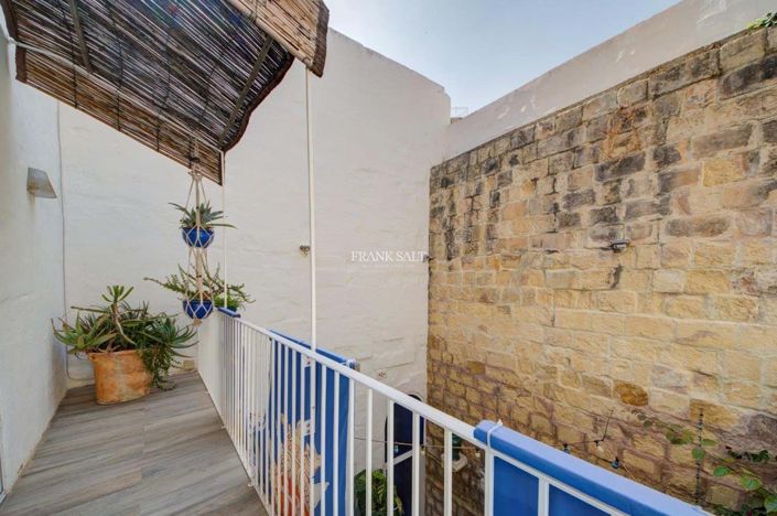 Image No.23-1 Bed Property for sale