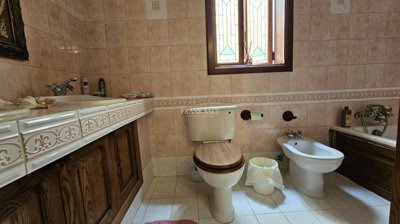 fccc7549-85a8-4a5f-87e2-4efb4db355b3