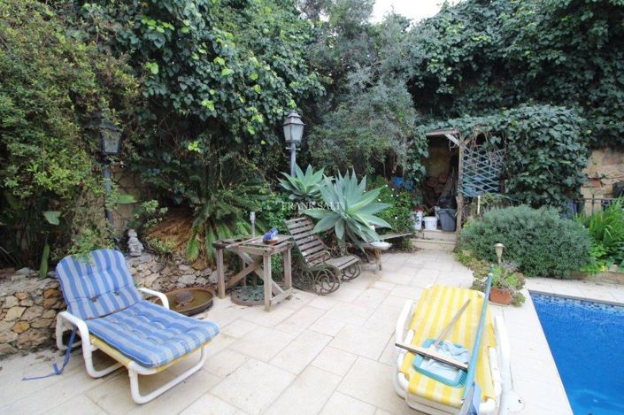 Image No.2-3 Bed Property for sale