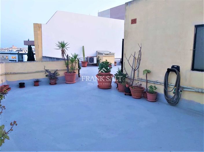 Image No.29-3 Bed Apartment for sale