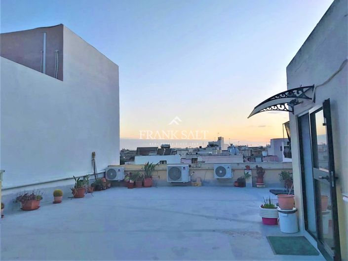 Image No.32-3 Bed Apartment for sale