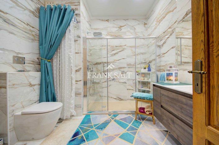 Image No.33-3 Bed Apartment for sale