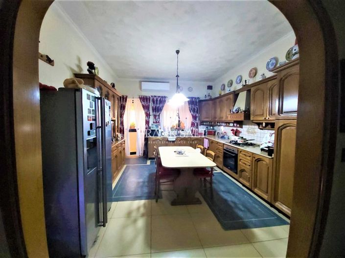 Image No.5-3 Bed Apartment for sale