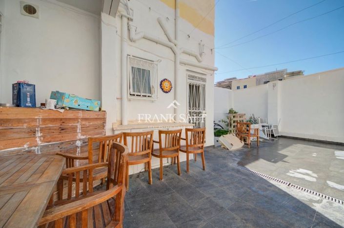 Image No.10-4 Bed Apartment for sale