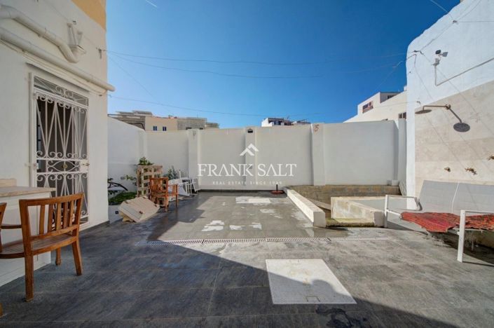 Image No.12-4 Bed Apartment for sale