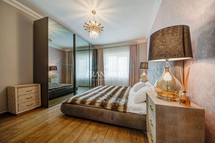 Image No.15-2 Bed Apartment for sale