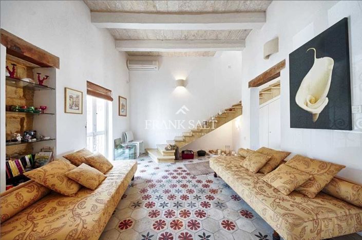 Image No.2-Maison de ville de 2 chambres à vendre à Kalkara