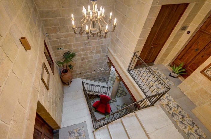 Image No.3-Propriété de 5 chambres à vendre à Cospicua
