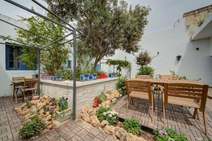 Image No.4-Maison de ville de 6 chambres à vendre à Nadur