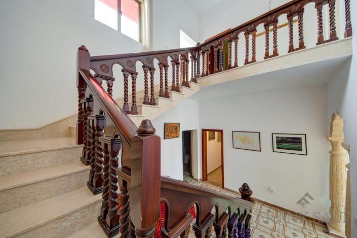 Image No.7-Maison de ville de 6 chambres à vendre à Nadur