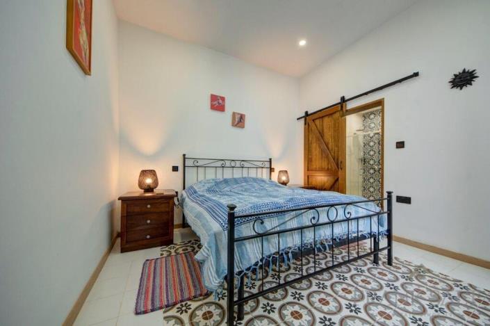 Image No.10-Maison de ville de 6 chambres à vendre à Nadur