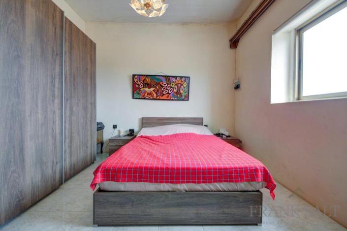 Image No.12-Maison de ville de 6 chambres à vendre à Nadur