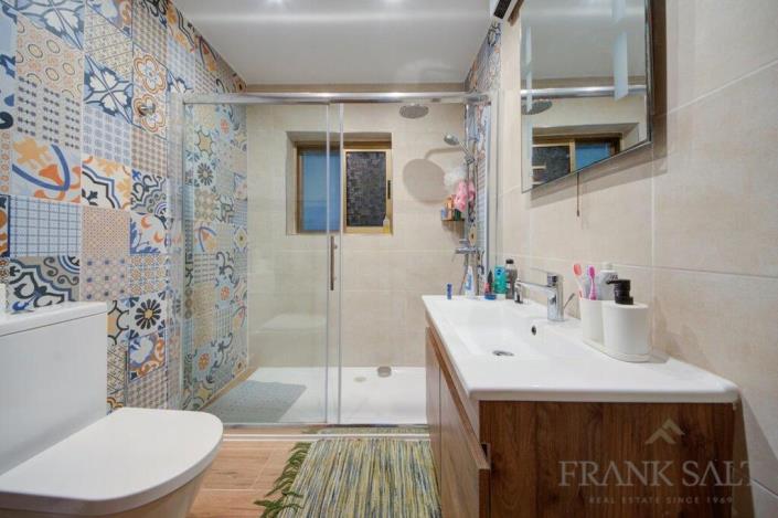 Image No.19-Maison de ville de 6 chambres à vendre à Nadur