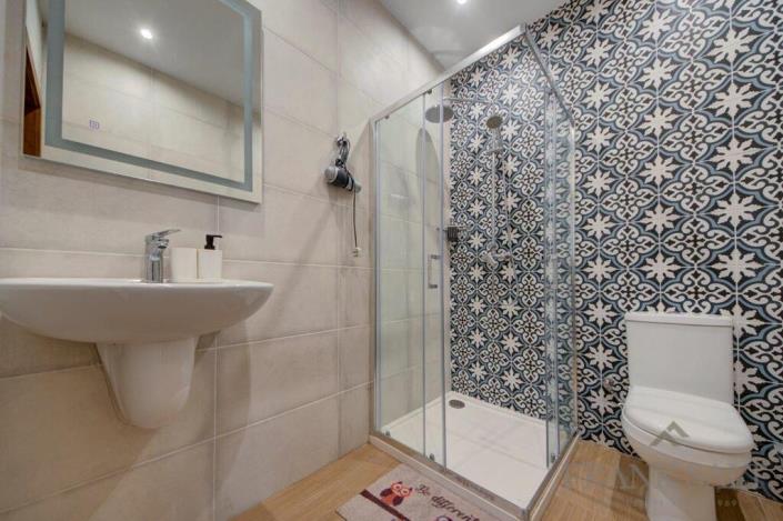 Image No.21-Maison de ville de 6 chambres à vendre à Nadur