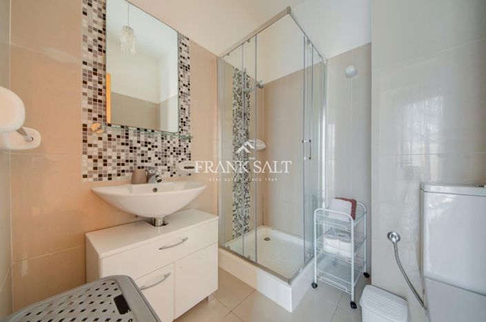 Image No.16-Penthouse de 2 chambres à vendre à Ghajnsielem