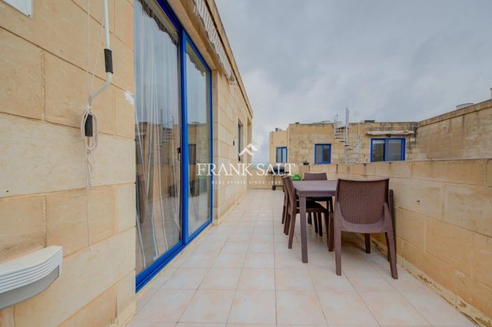 Image No.17-Penthouse de 2 chambres à vendre à Ghajnsielem