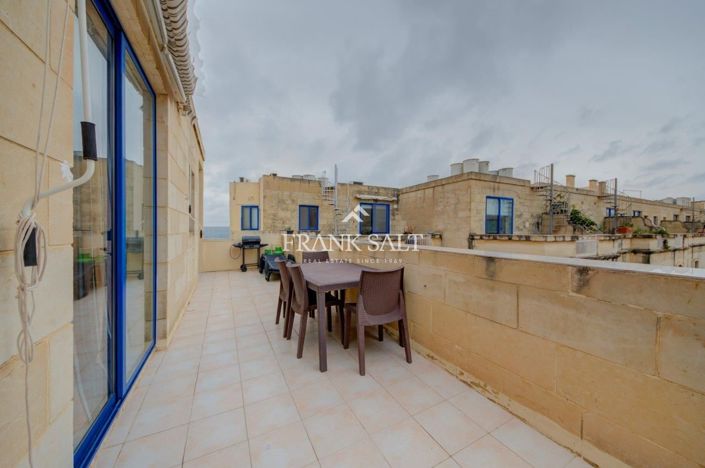 Image No.18-Penthouse de 2 chambres à vendre à Ghajnsielem