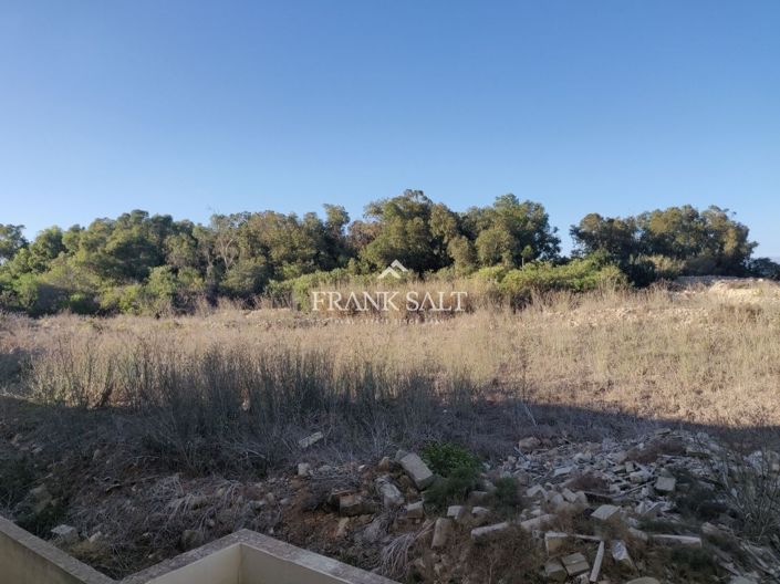 Image No.18-3 Bed Apartment for sale