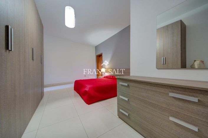 Image No.10-3 Bed Apartment for sale