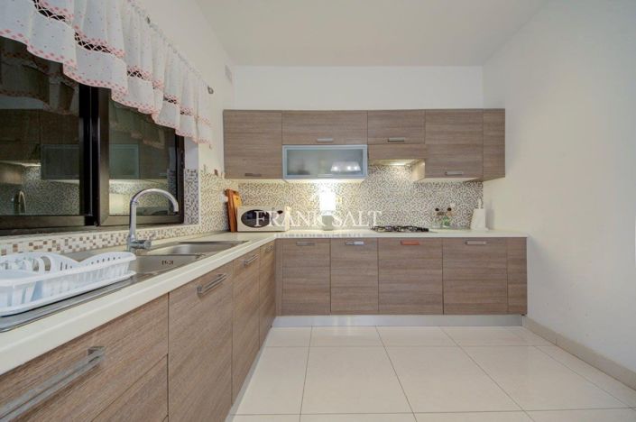 Image No.2-3 Bed Apartment for sale