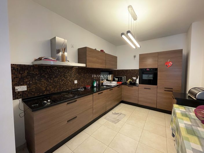 Image No.3-Propriété de 3 chambres à vendre à Malta