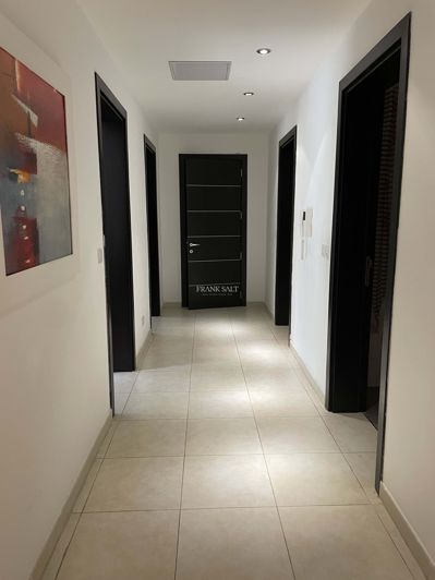 Image No.7-Propriété de 3 chambres à vendre à Malta
