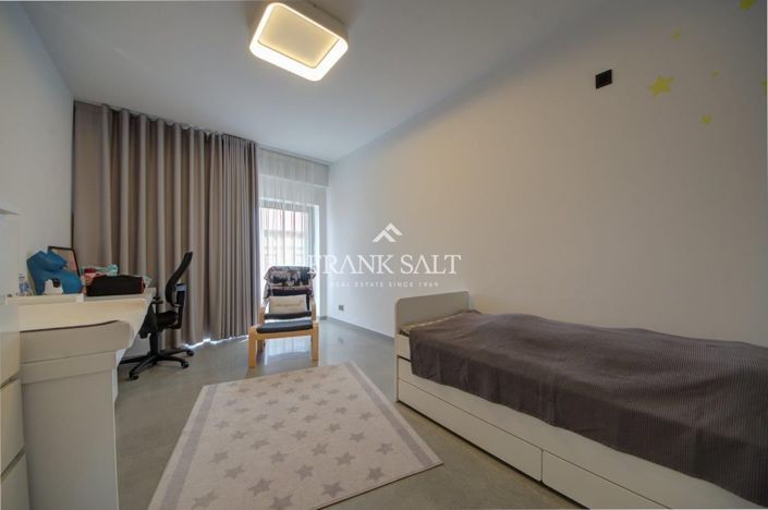 Image No.15-Penthouse de 3 chambres à vendre à Malta