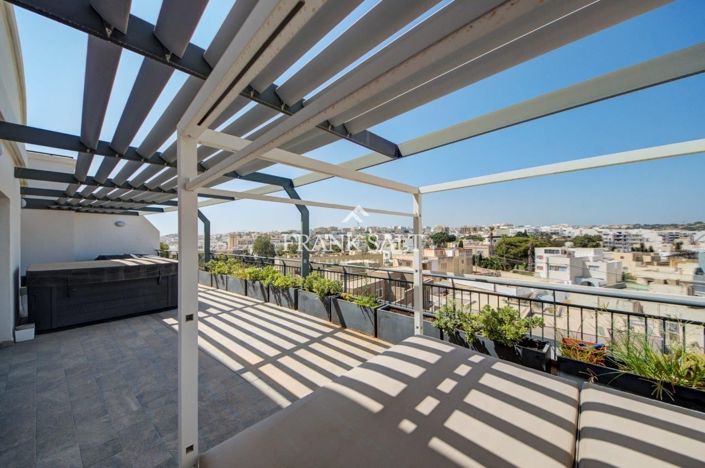 Image No.23-Penthouse de 3 chambres à vendre à Malta