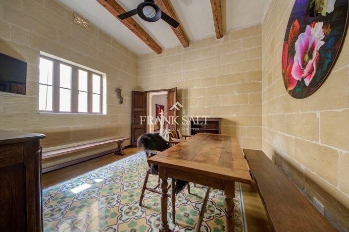 Image No.3-2 Bed House for sale