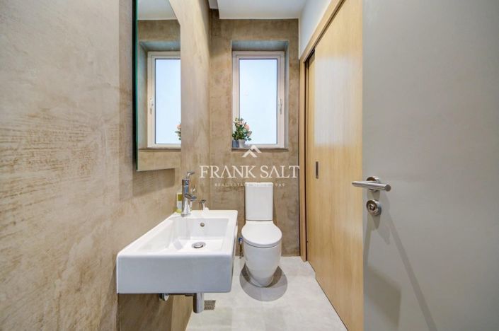 Image No.15-3 Bed Apartment for sale