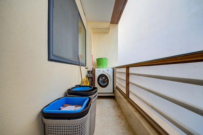 Image No.22-3 Bed Property for sale