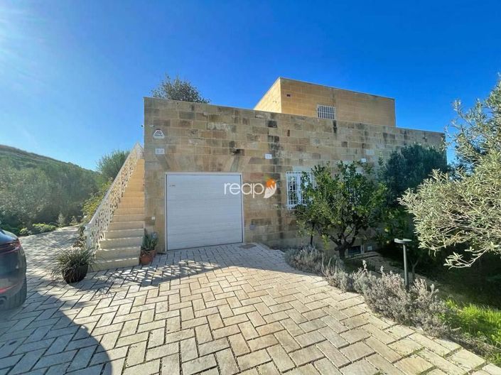 Image No.12-Ferme de 3 chambres à vendre à Mgarr