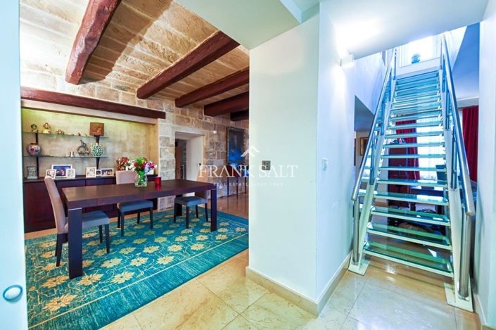 Image No.8-3 Bed Farmhouse for sale