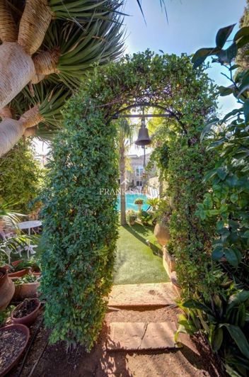 Image No.35-5 Bed Farmhouse for sale