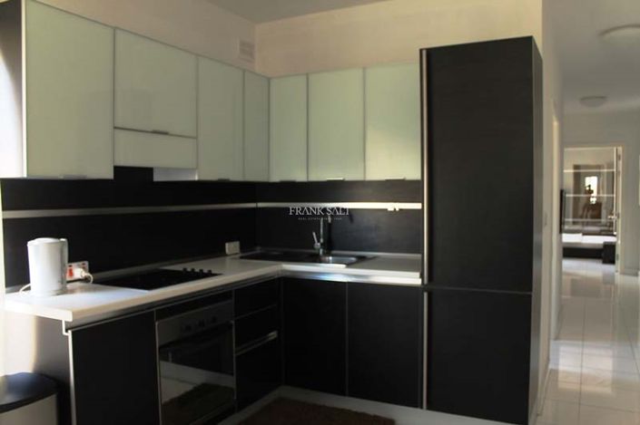 Image No.10-Propriété de 1 chambre à vendre à Sliema