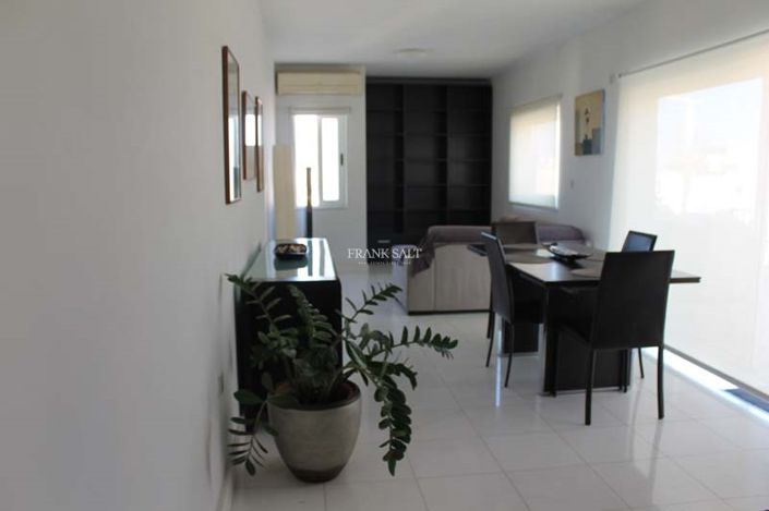 Image No.6-Propriété de 1 chambre à vendre à Sliema