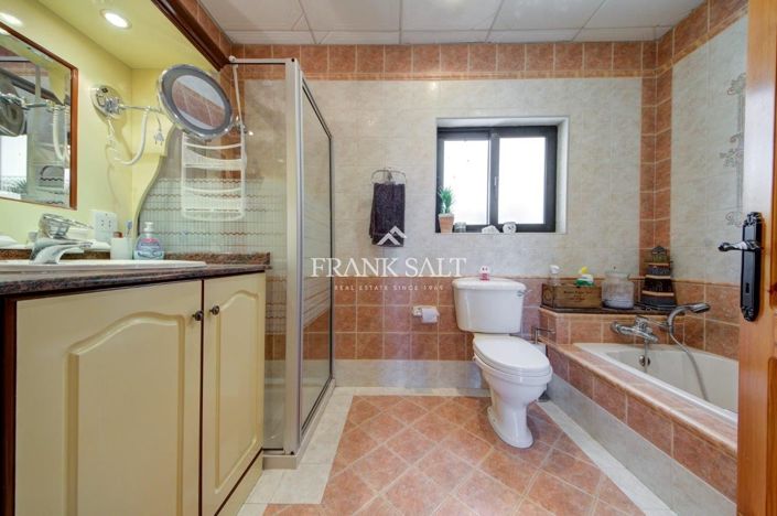 Image No.19-Appartement de 3 chambres à vendre à Sannat