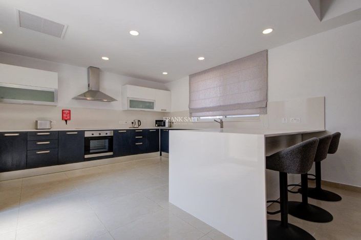 Image No.9-Propriété de 3 chambres à vendre à Sliema