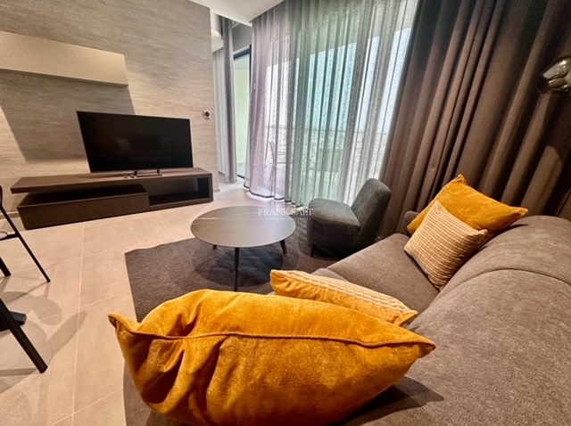 Image No.2-Propriété de 1 chambre à vendre à Malta