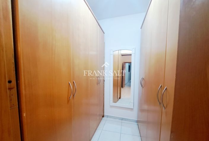 Image No.10-3 Bed Apartment for sale