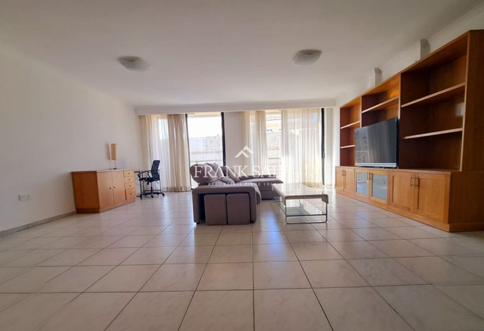 Image No.6-3 Bed Apartment for sale