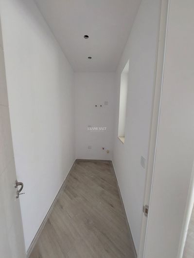 Image No.10-Propriété de 3 chambres à vendre à Gzira