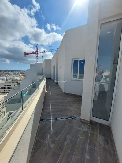 Image No.15-Propriété de 3 chambres à vendre à Gzira