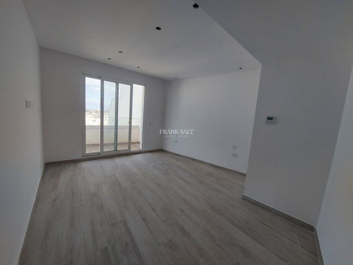 Image No.6-Propriété de 3 chambres à vendre à Gzira