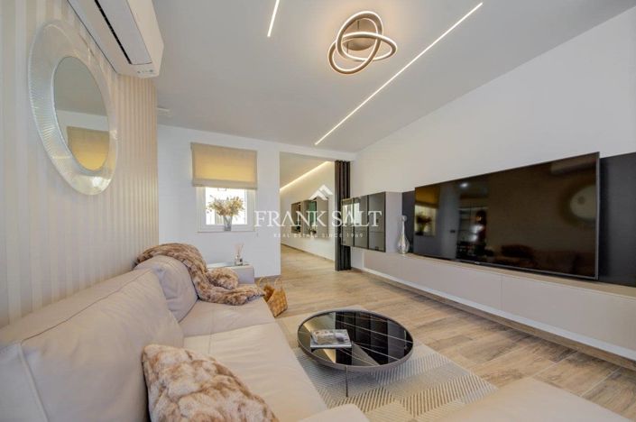 Image No.3-3 Bed Penthouse for sale