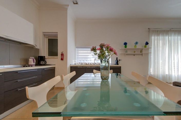 Image No.11-2 Bed Apartment for sale