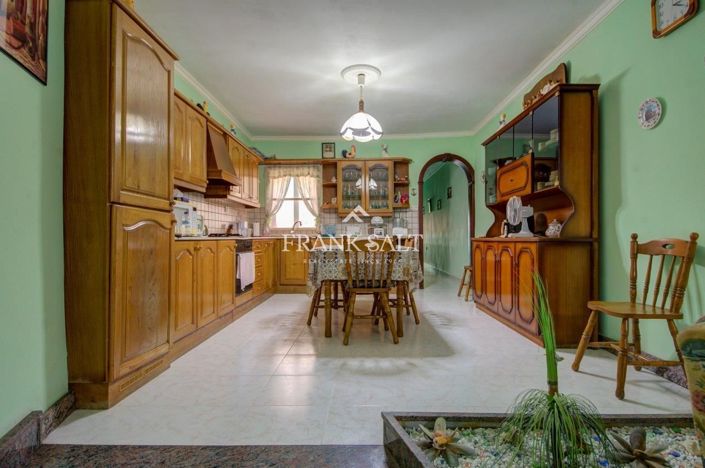 Image No.7-Appartement de 3 chambres à vendre à Birkirkara