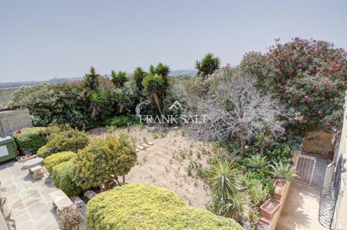 Image No.8-4 Bed Villa for sale