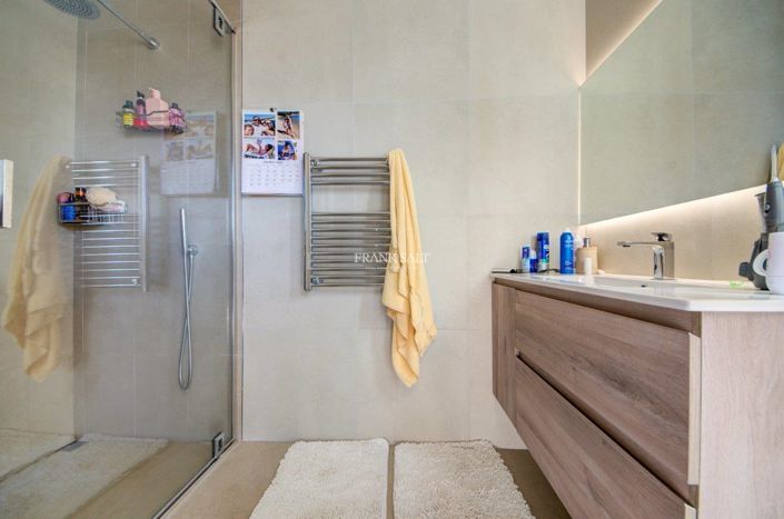 Image No.24-Propriété de 3 chambres à vendre à Malta